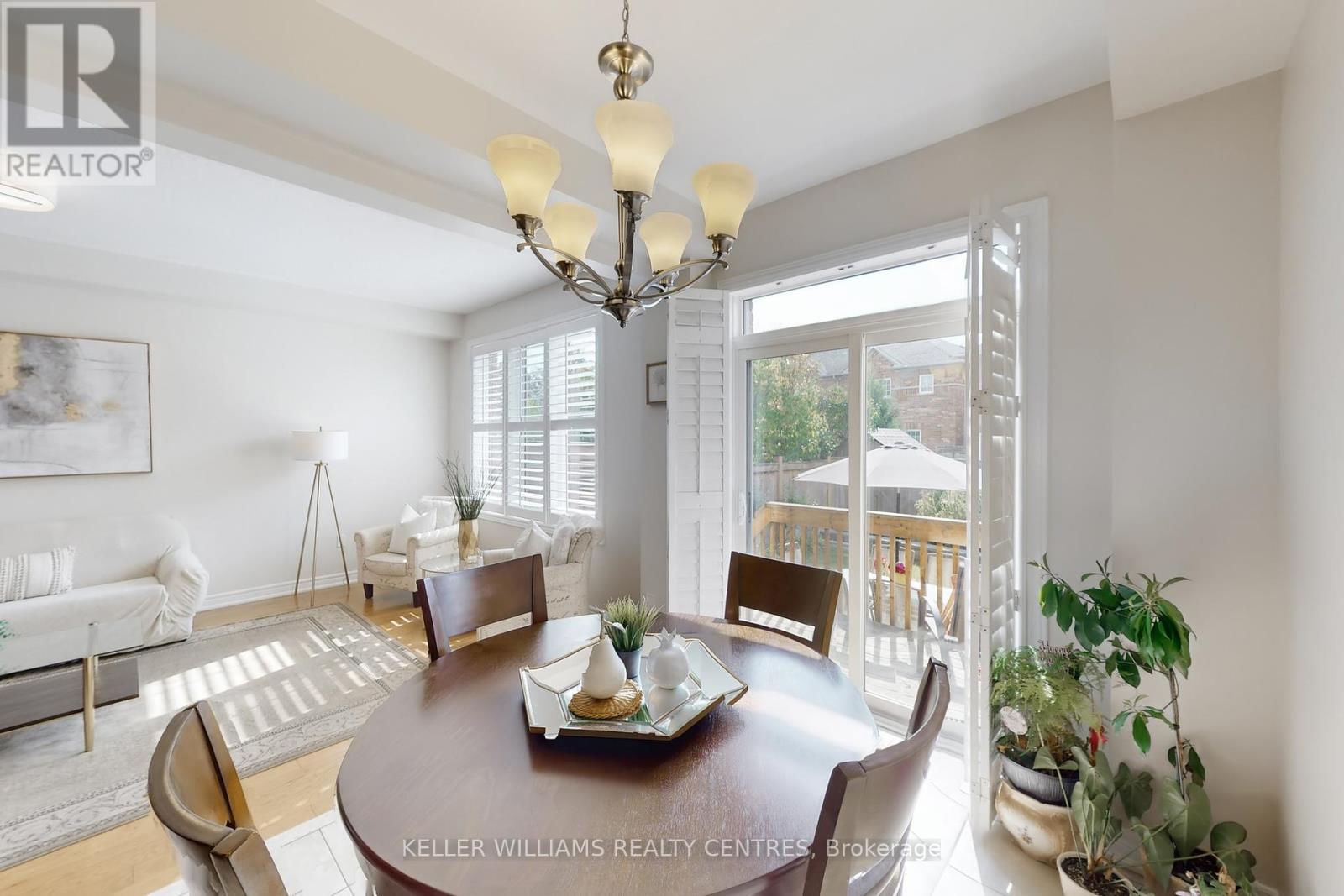 19 Diamond Leaf Lane, Halton Hills, Ontario  L7G 0G7 - Photo 19 - W12431085