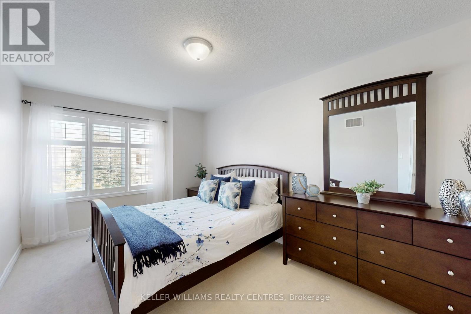 19 Diamond Leaf Lane, Halton Hills, Ontario  L7G 0G7 - Photo 29 - W12431085