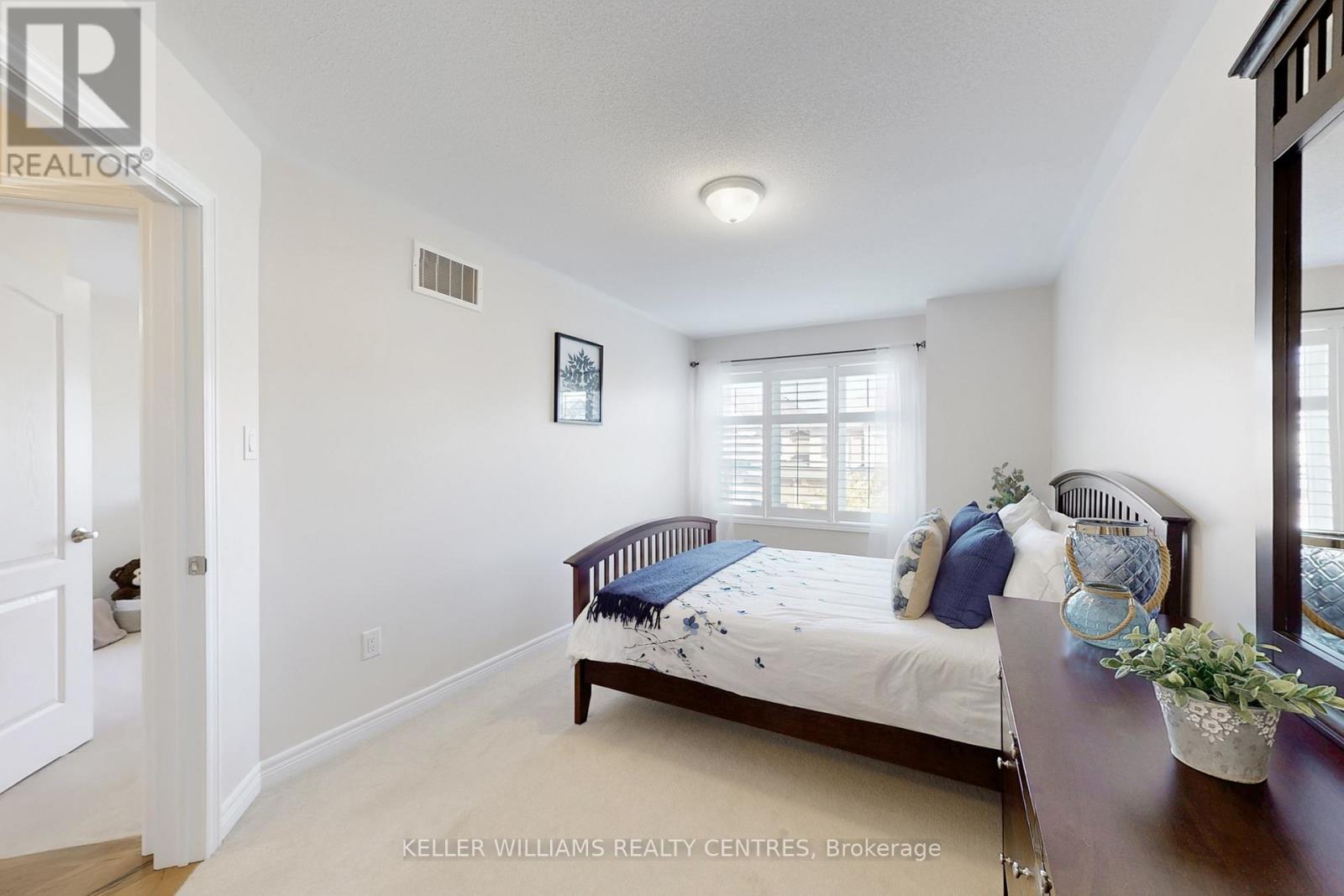 19 Diamond Leaf Lane, Halton Hills, Ontario  L7G 0G7 - Photo 31 - W12431085