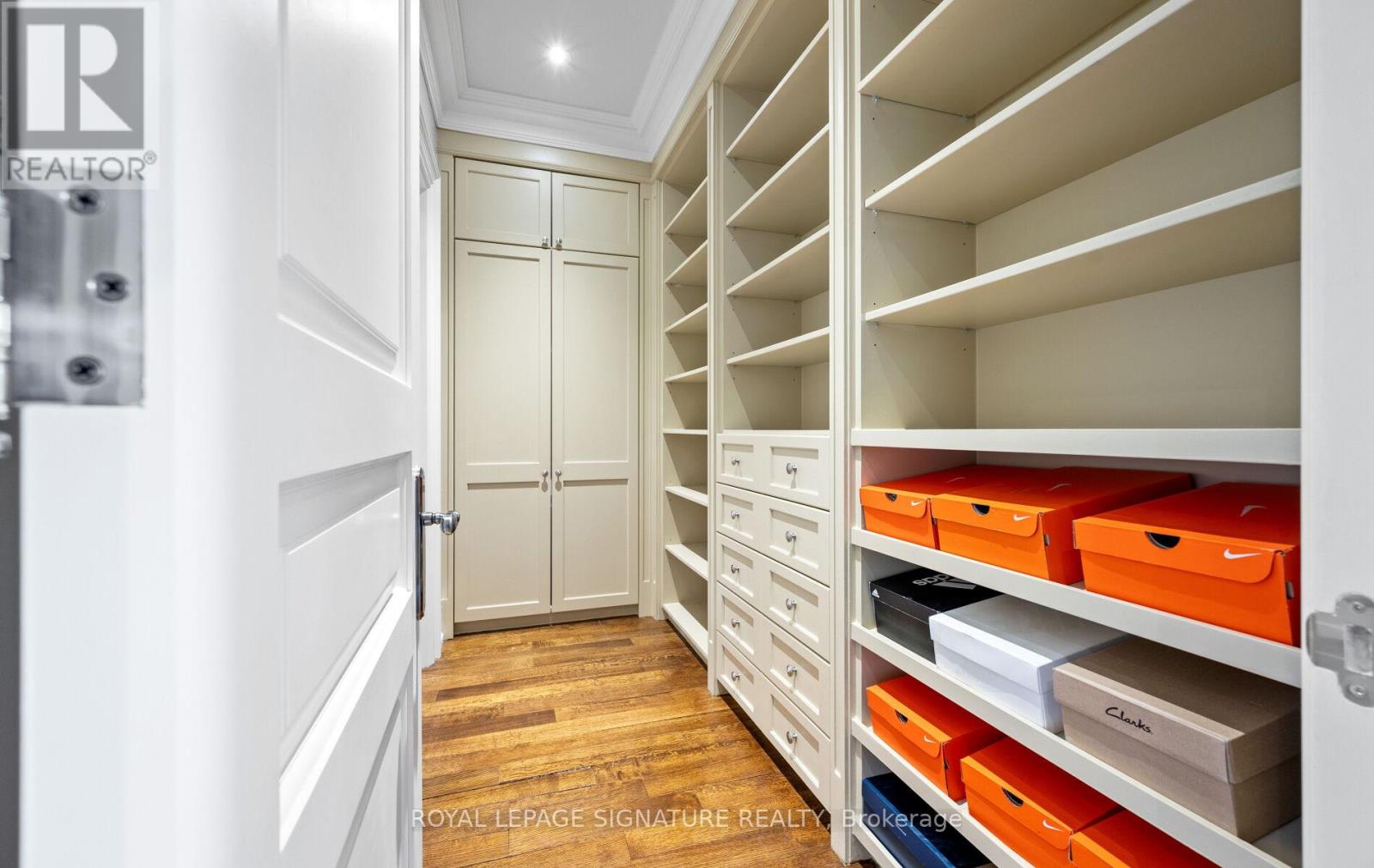 6845 Second Line W, Mississauga, Ontario  L5W 1A1 - Photo 25 - W12431093