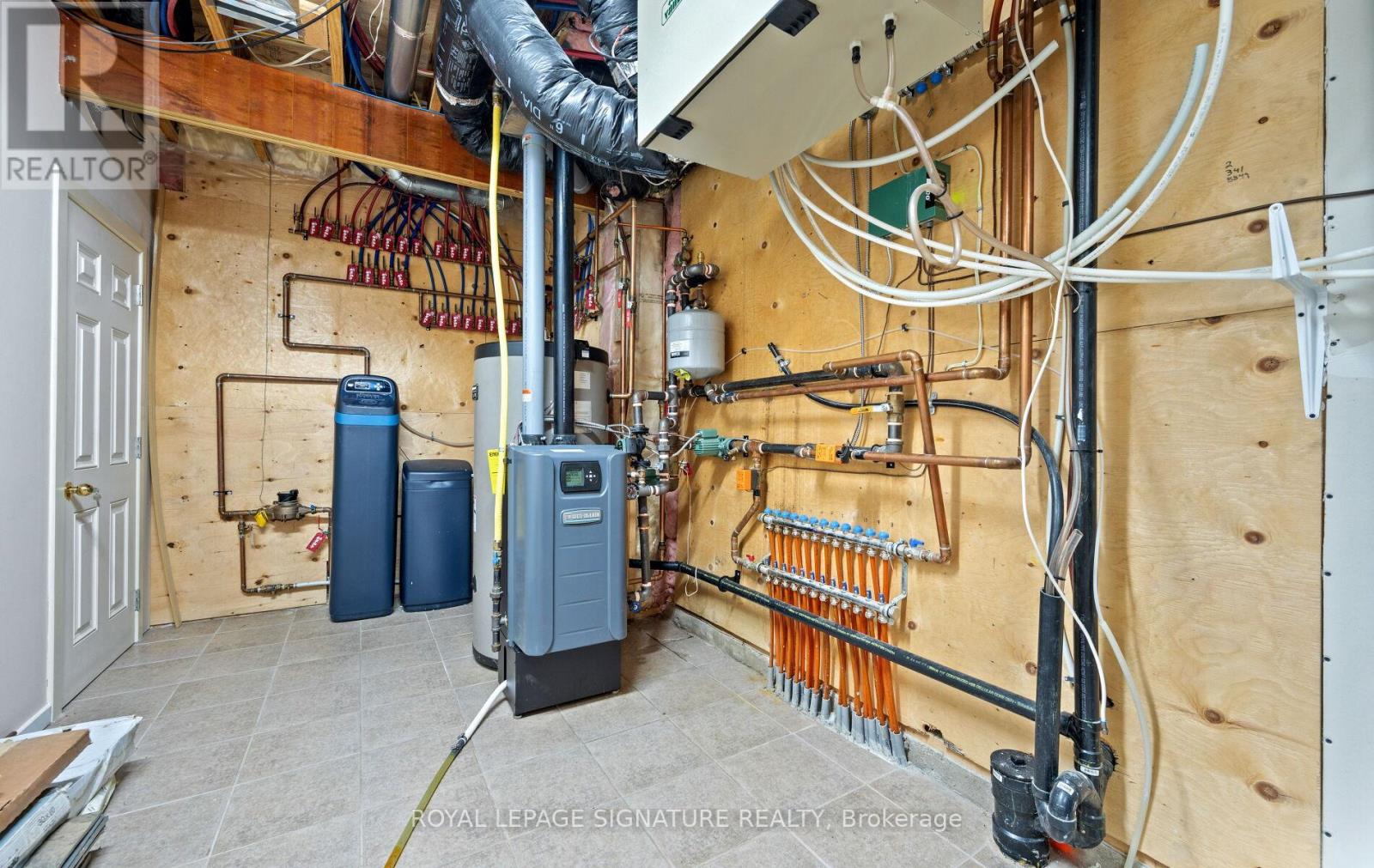 6845 Second Line W, Mississauga, Ontario  L5W 1A1 - Photo 39 - W12431093