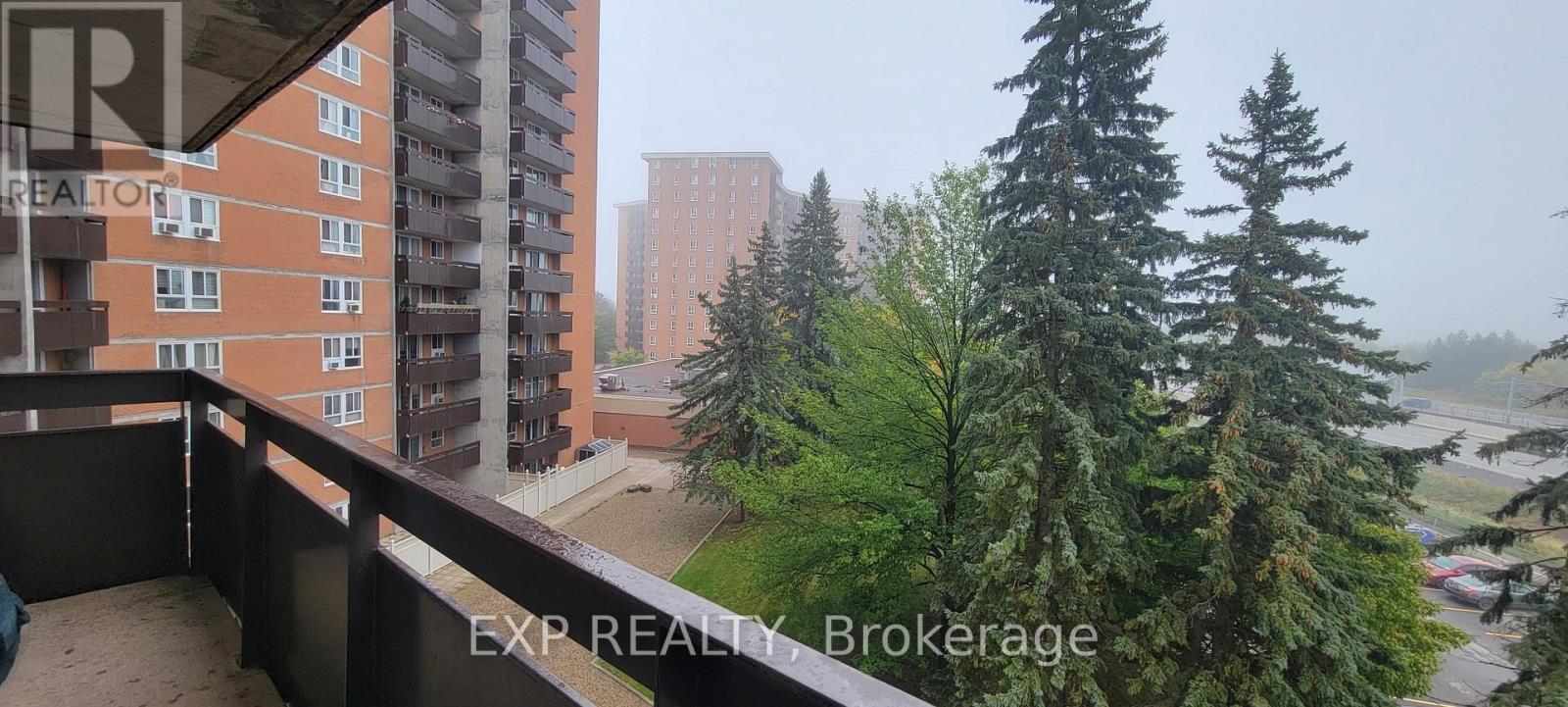 516 - 2000 Jasmine Crescent, Ottawa, Ontario  K1J 8K4 - Photo 13 - X12431104