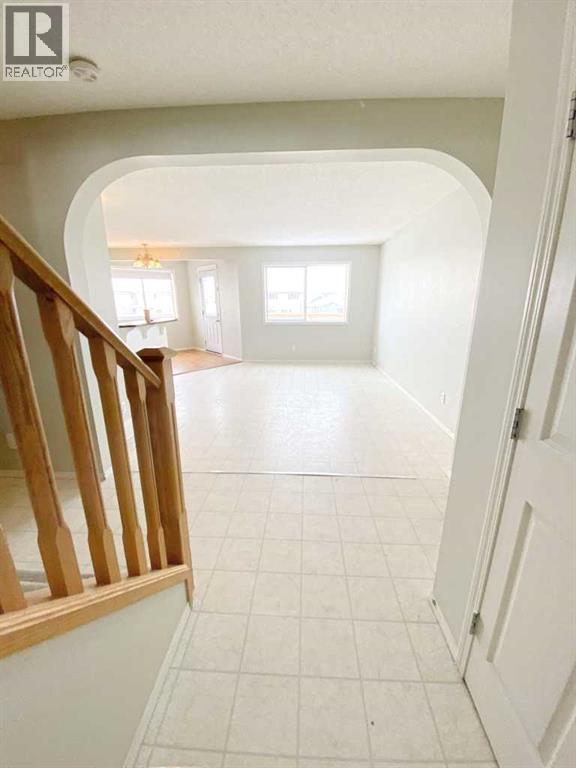 244 Taralake Terrace Ne, Calgary, Alberta  T3J 0A2 - Photo 6 - A2250473