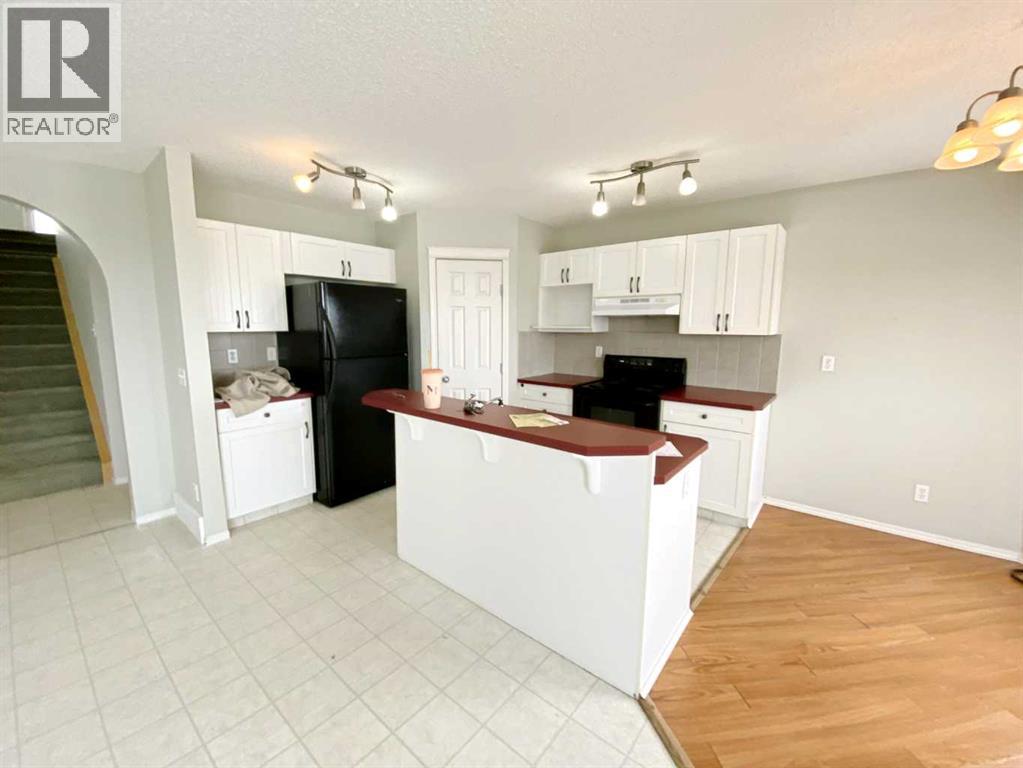 244 Taralake Terrace Ne, Calgary, Alberta  T3J 0A2 - Photo 9 - A2250473