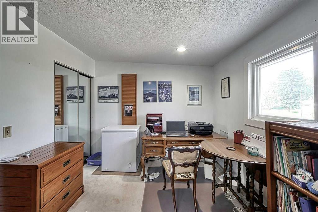 10212 8 Street Sw, Calgary, Alberta  T2W 0H1 - Photo 18 - A2254364