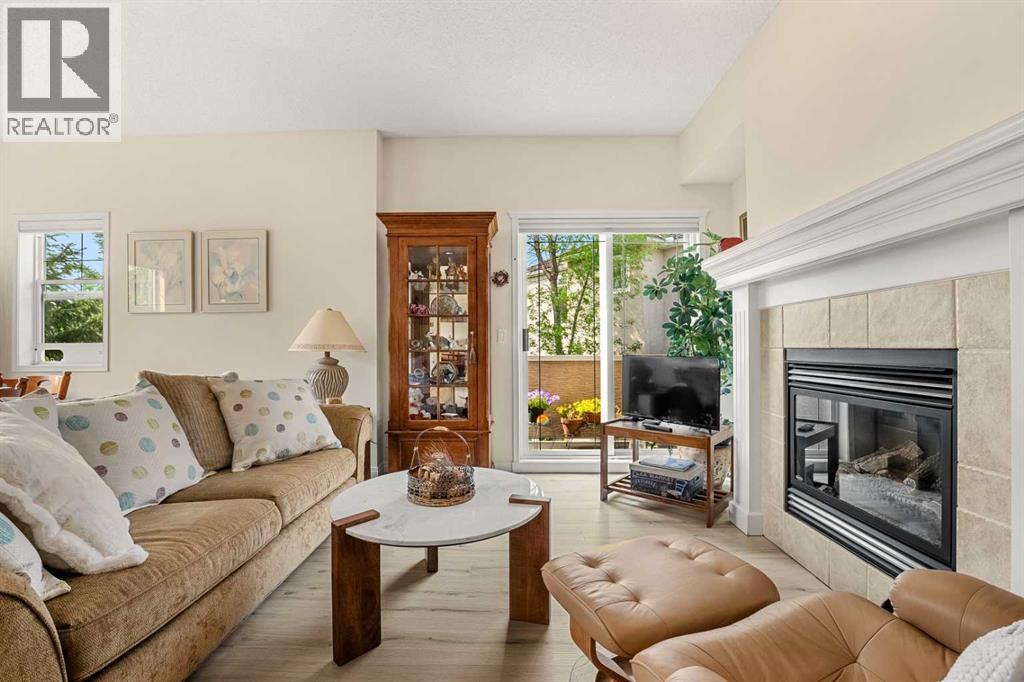 33 Parkridge View Se, Calgary, Alberta  T2J 7G7 - Photo 4 - A2254664
