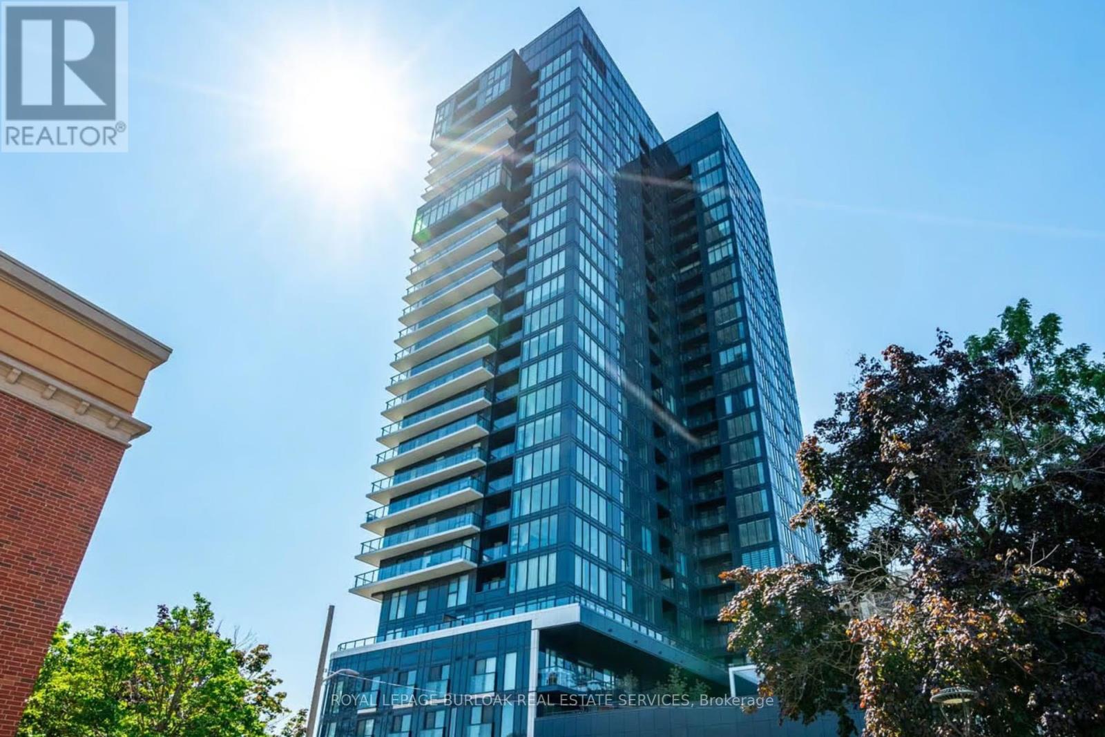 908 - 370 MARTHA STREET, Burlington, Ontario