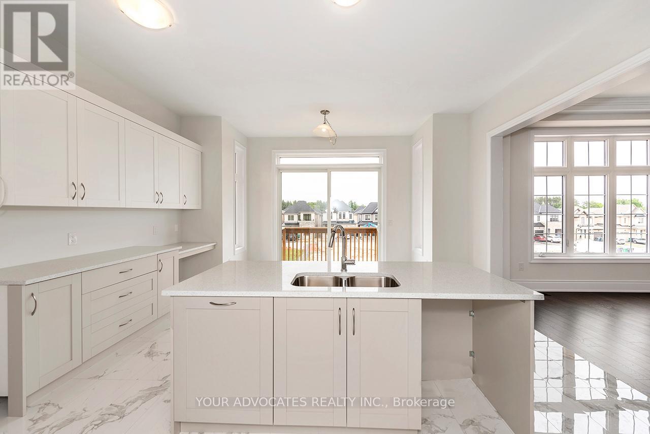 110 James Walker Avenue, Caledon, Ontario  L7C 4N1 - Photo 13 - W12430044