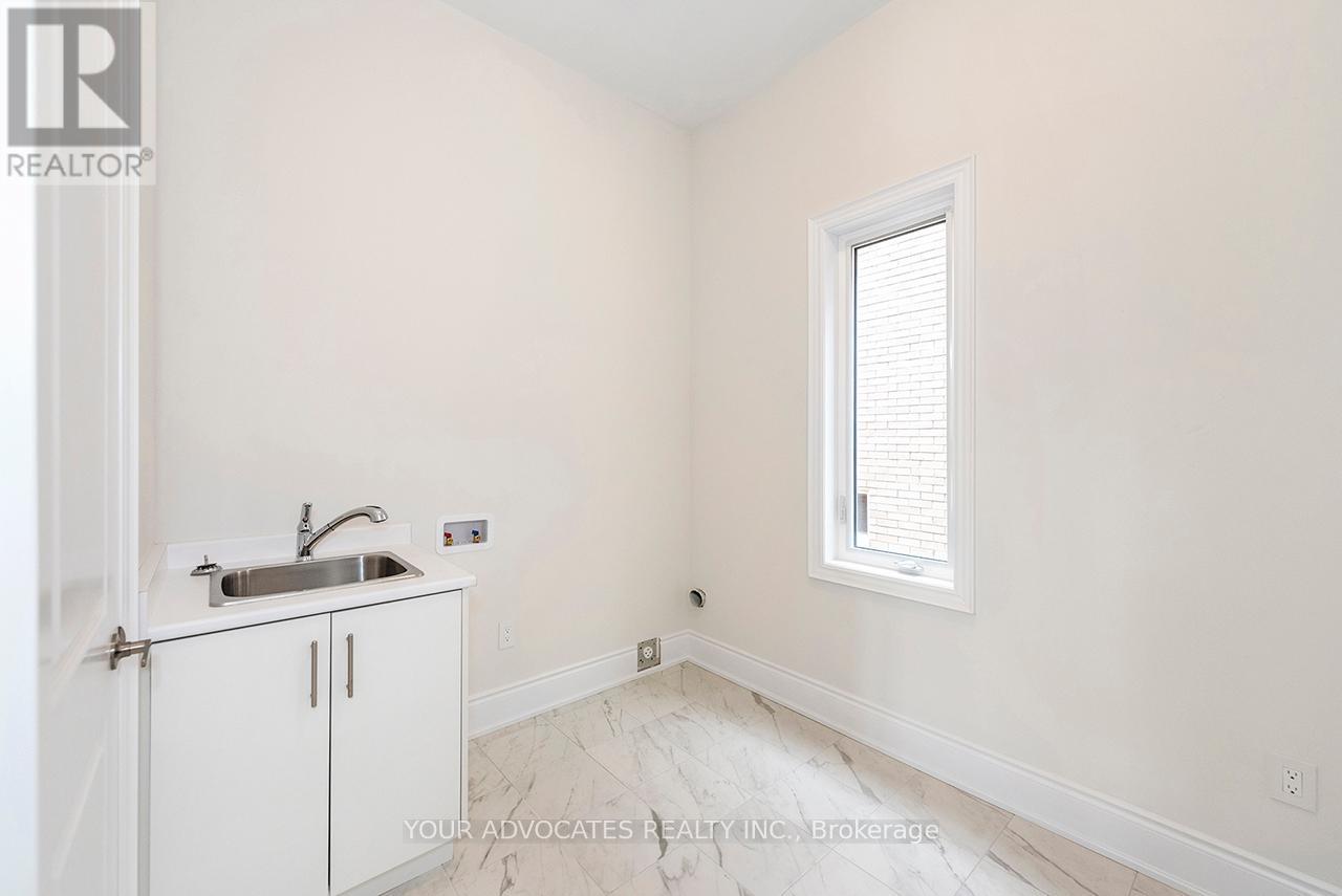 110 James Walker Avenue, Caledon, Ontario  L7C 4N1 - Photo 23 - W12430044