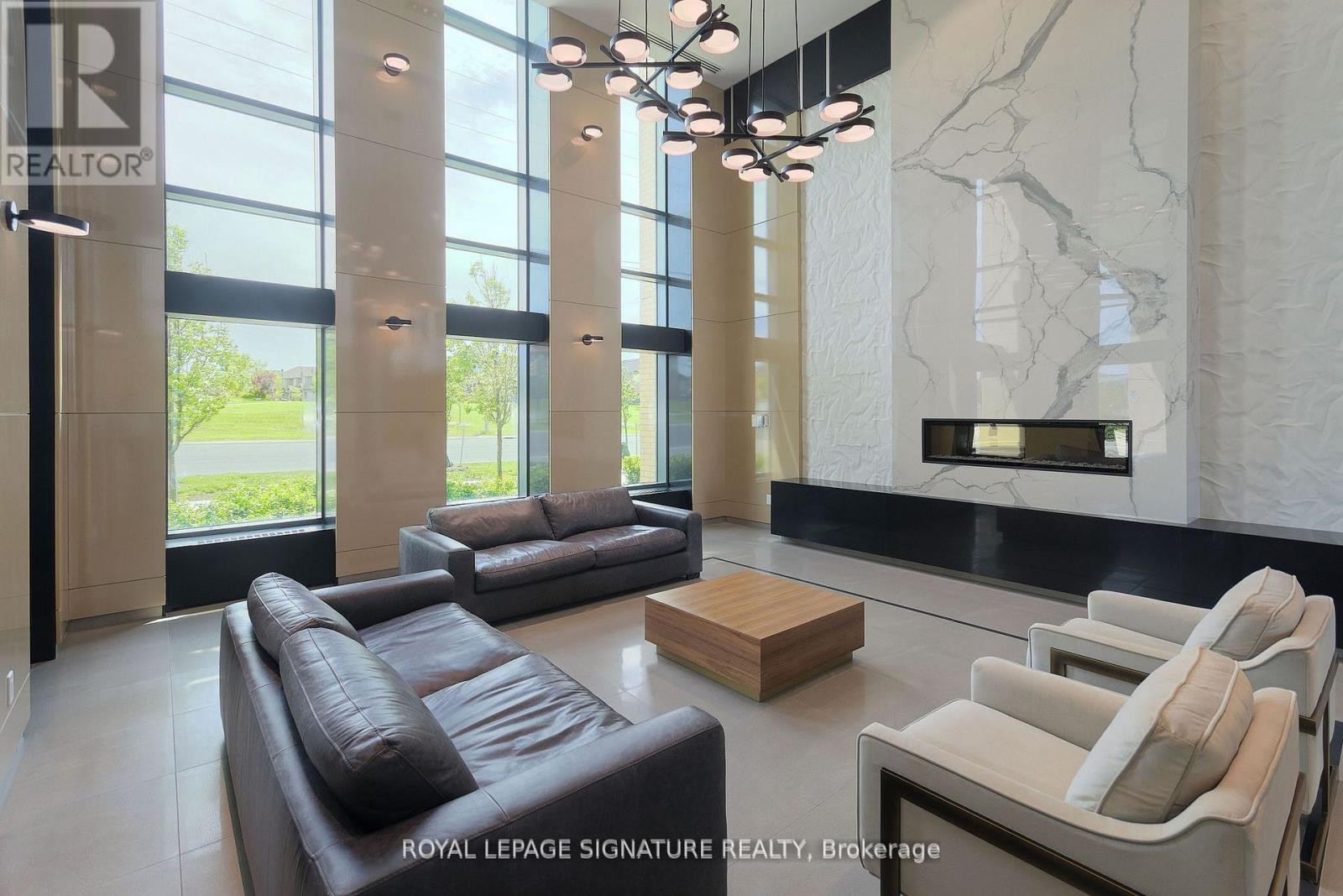 341 - 11750 Ninth Line, Whitchurch-Stouffville (Stouffville), Ontario  L4A 5G1 - Photo 2 - N12431116