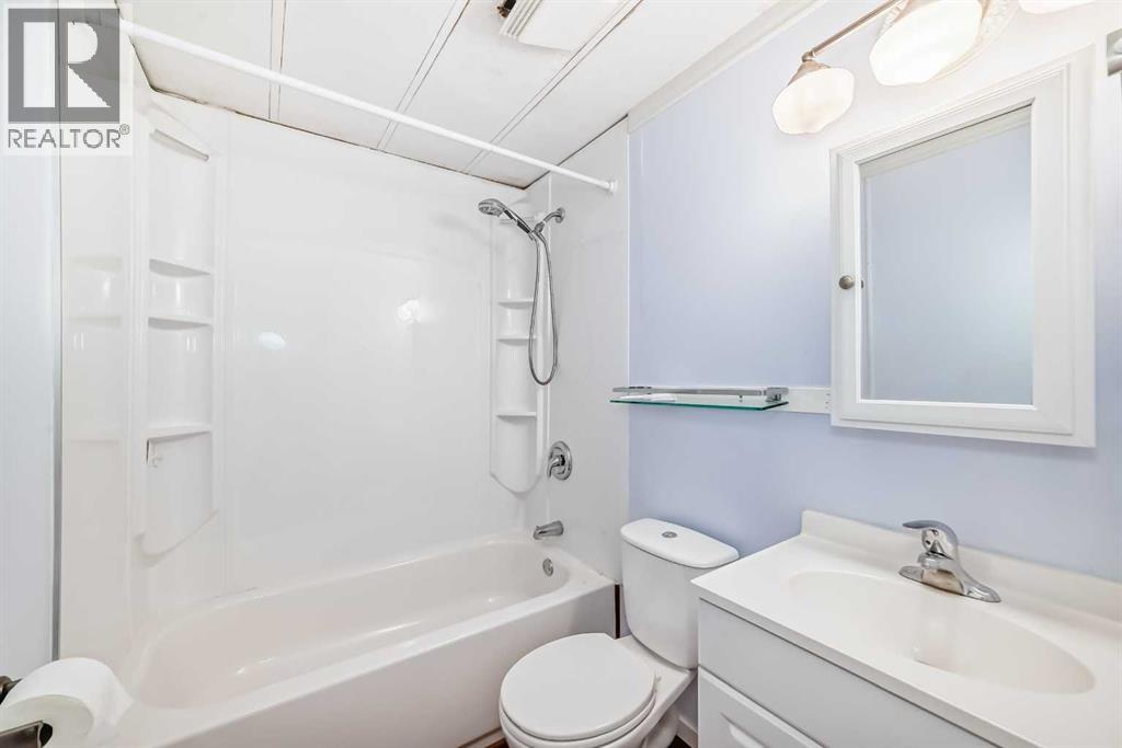 100 Spring Haven Close Se, Airdrie, Alberta  T4A 1G1 - Photo 27 - A2256912