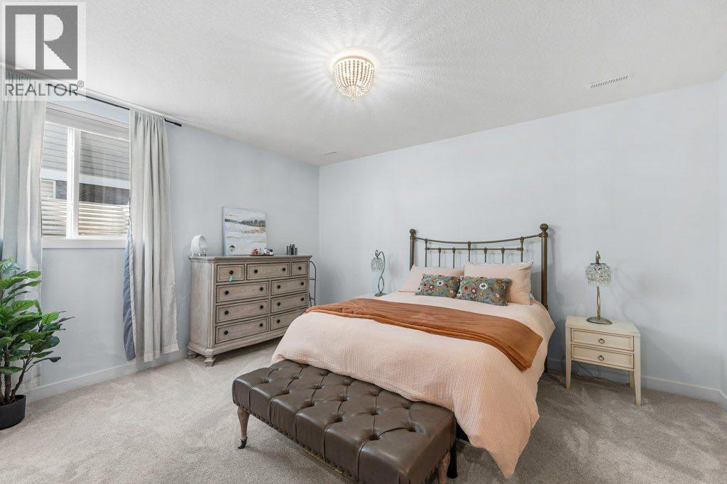 528 Rocky Vista Gardens Nw, Calgary, Alberta  T3G 0B7 - Photo 28 - A2259681