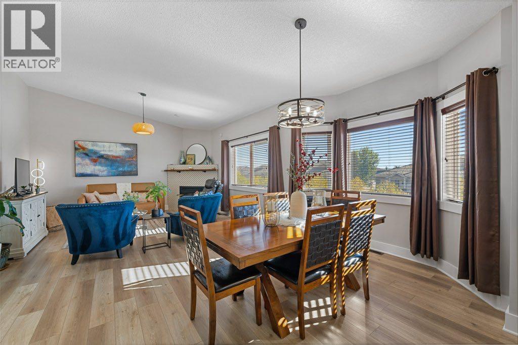 528 Rocky Vista Gardens Nw, Calgary, Alberta  T3G 0B7 - Photo 8 - A2259681