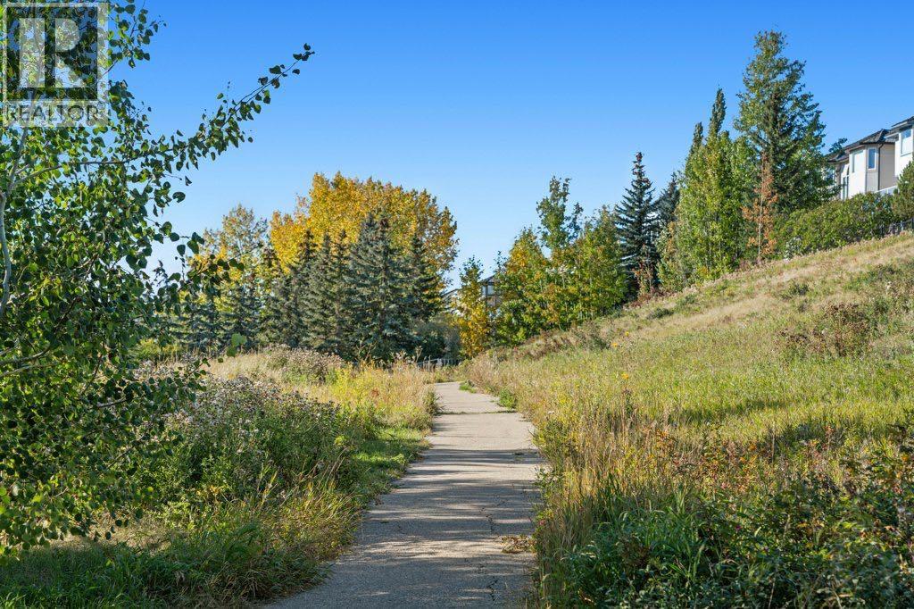 528 Rocky Vista Gardens Nw, Calgary, Alberta  T3G 0B7 - Photo 37 - A2259681
