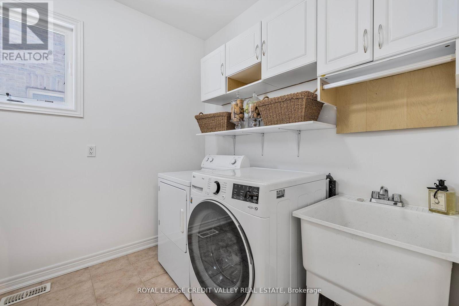 14 Larande Court, Brampton, Ontario  L6Y 0M3 - Photo 23 - W12431119