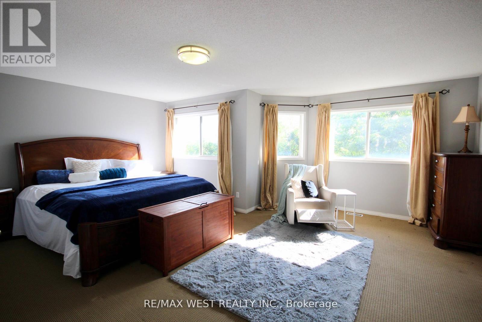 7374 Black Walnut Trail, Mississauga, Ontario  L5N 7L8 - Photo 30 - W12431126