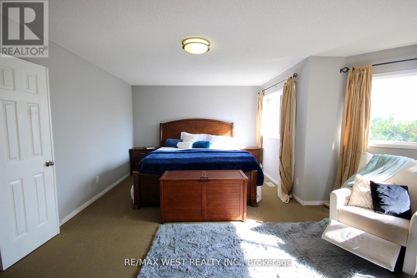 7374 Black Walnut Trail, Mississauga, Ontario  L5N 7L8 - Photo 31 - W12431126
