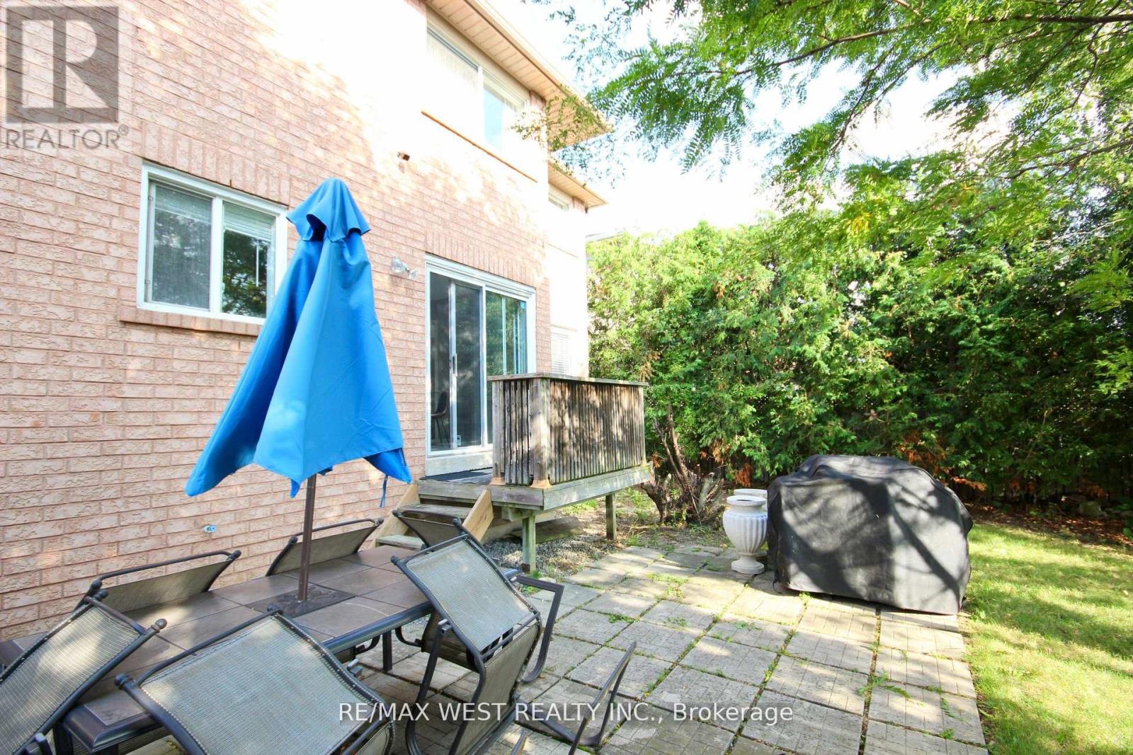 7374 Black Walnut Trail, Mississauga, Ontario  L5N 7L8 - Photo 49 - W12431126