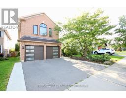 7374 BLACK WALNUT TRAIL, Mississauga, Ontario