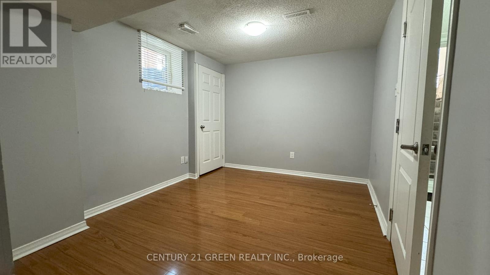 Lower - 8 Natalie Court, Brampton, Ontario  L6S 5T8 - Photo 13 - W12431131