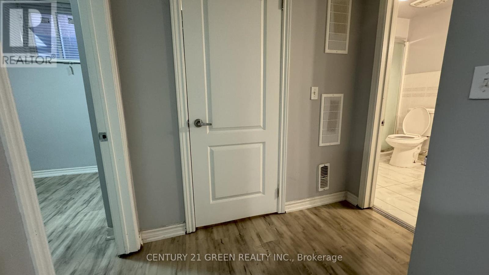 Lower - 8 Natalie Court, Brampton, Ontario  L6S 5T8 - Photo 6 - W12431131