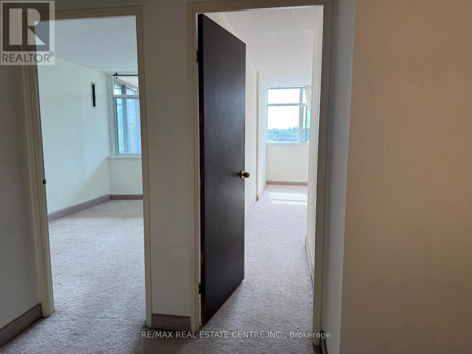 704 - 3100 Kirwin Avenue, Mississauga, Ontario  L5A 3S6 - Photo 36 - W12341827