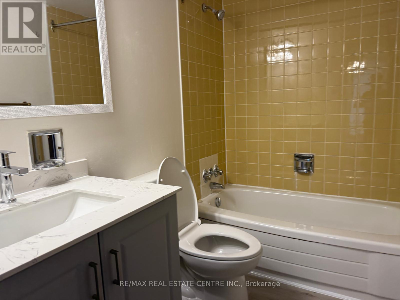 704 - 3100 Kirwin Avenue, Mississauga, Ontario  L5A 3S6 - Photo 24 - W12341827