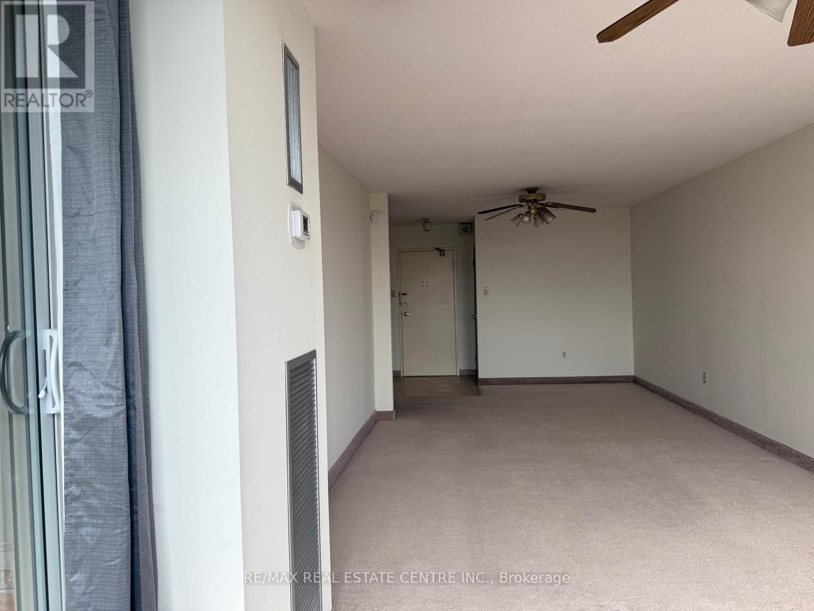 704 - 3100 Kirwin Avenue, Mississauga, Ontario  L5A 3S6 - Photo 7 - W12341827