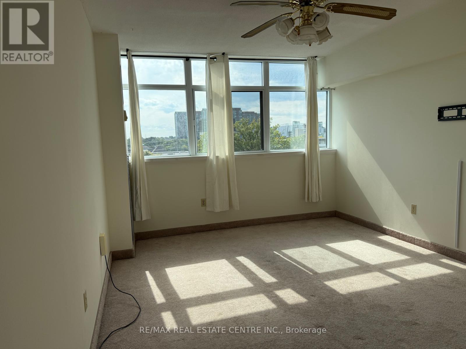 704 - 3100 Kirwin Avenue, Mississauga, Ontario  L5A 3S6 - Photo 22 - W12341827