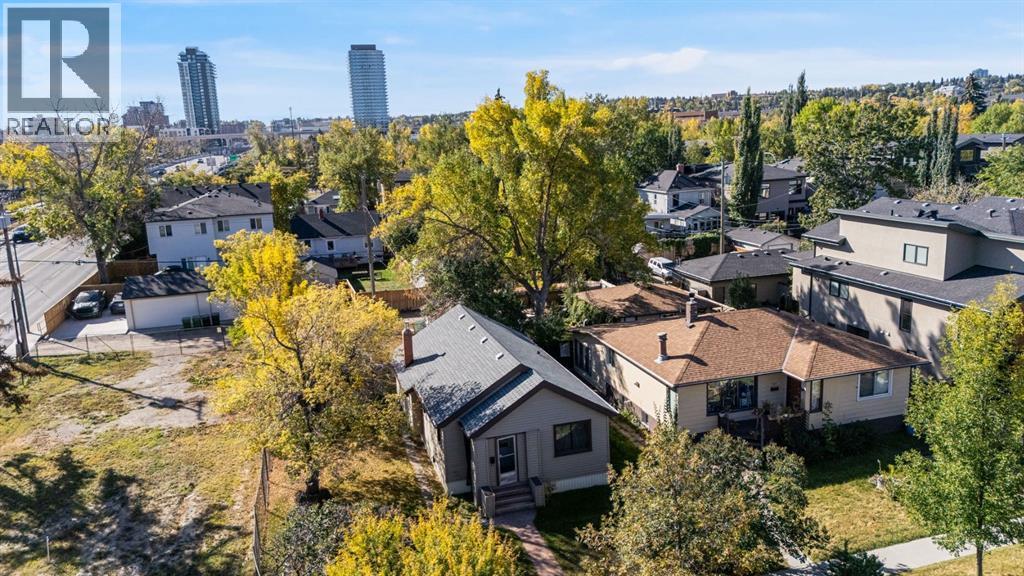 1609 Bowness Road NW, Calgary, Alberta