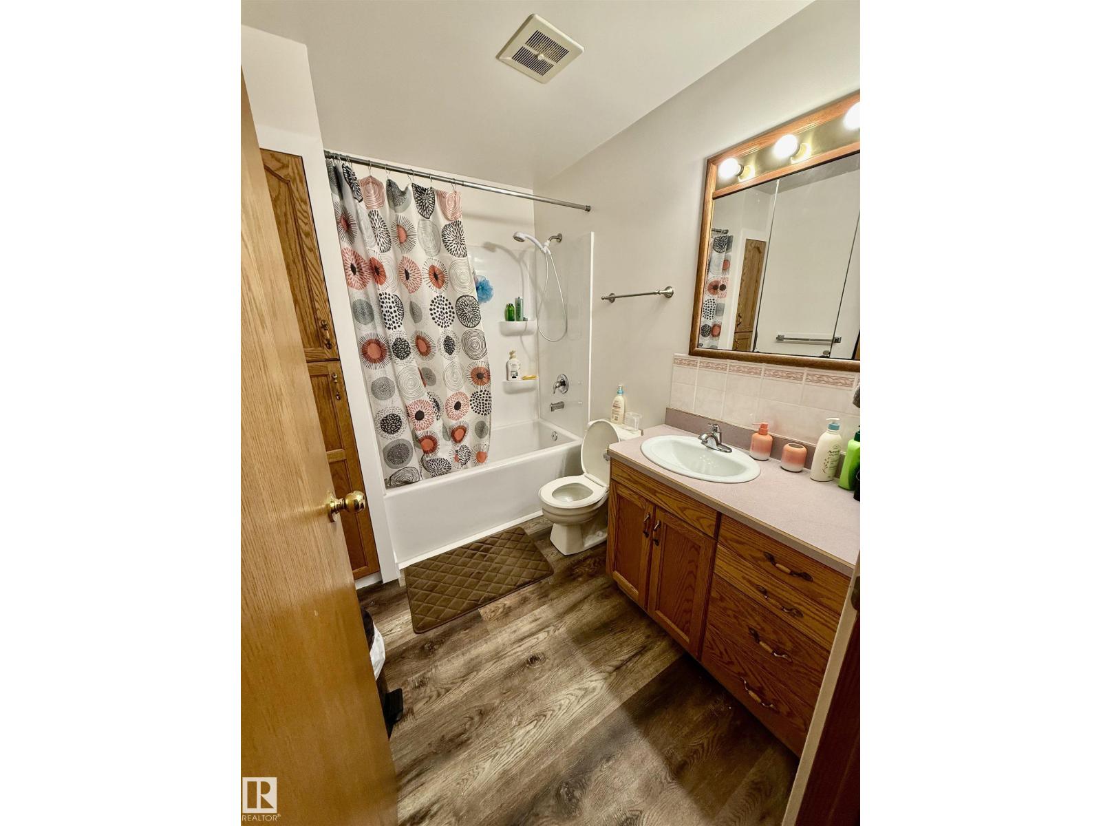 4514 56 Av, Barrhead, Alberta  T7N 1K6 - Photo 11 - E4459906