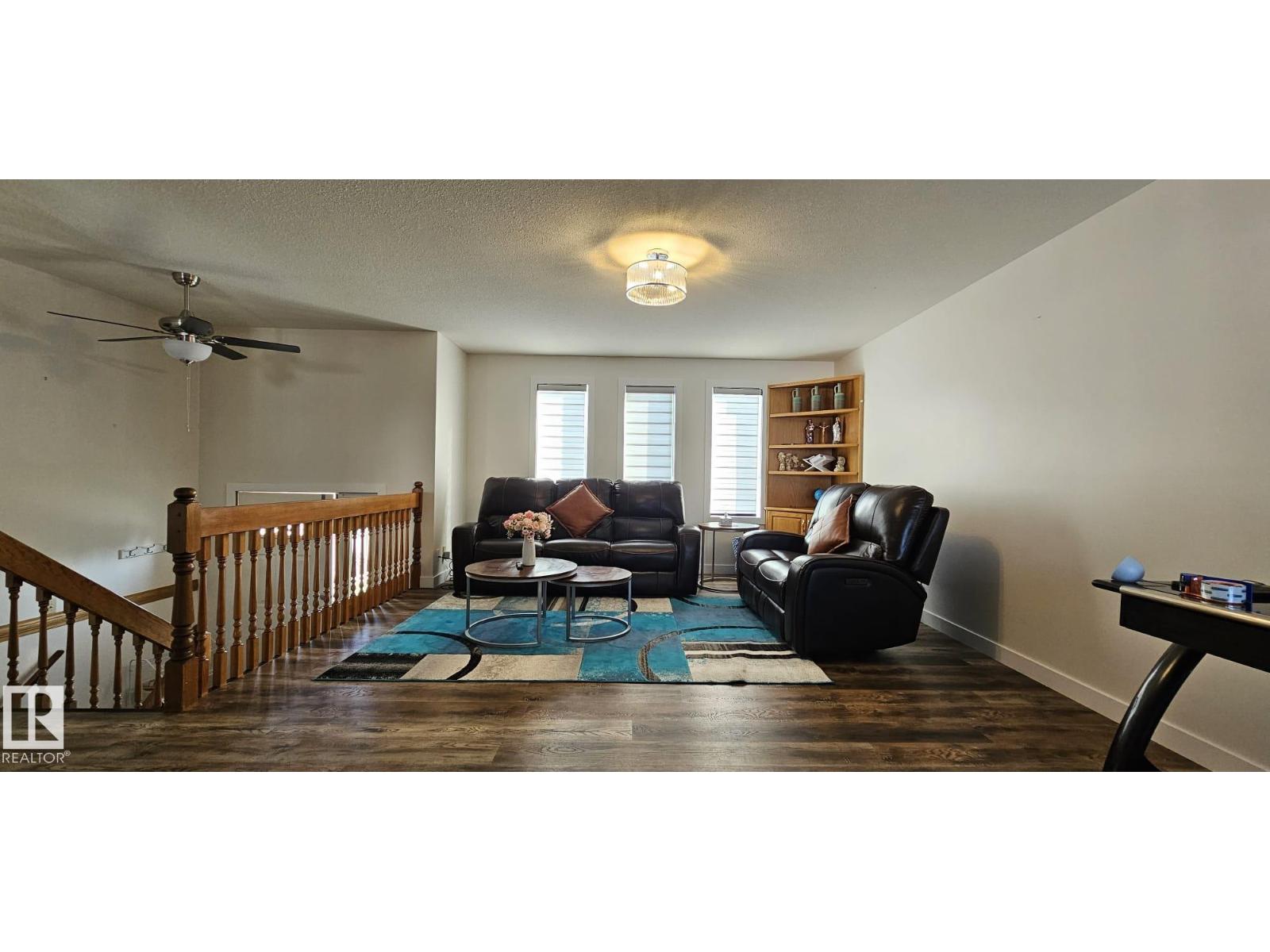 4514 56 Av, Barrhead, Alberta  T7N 1K6 - Photo 2 - E4459906