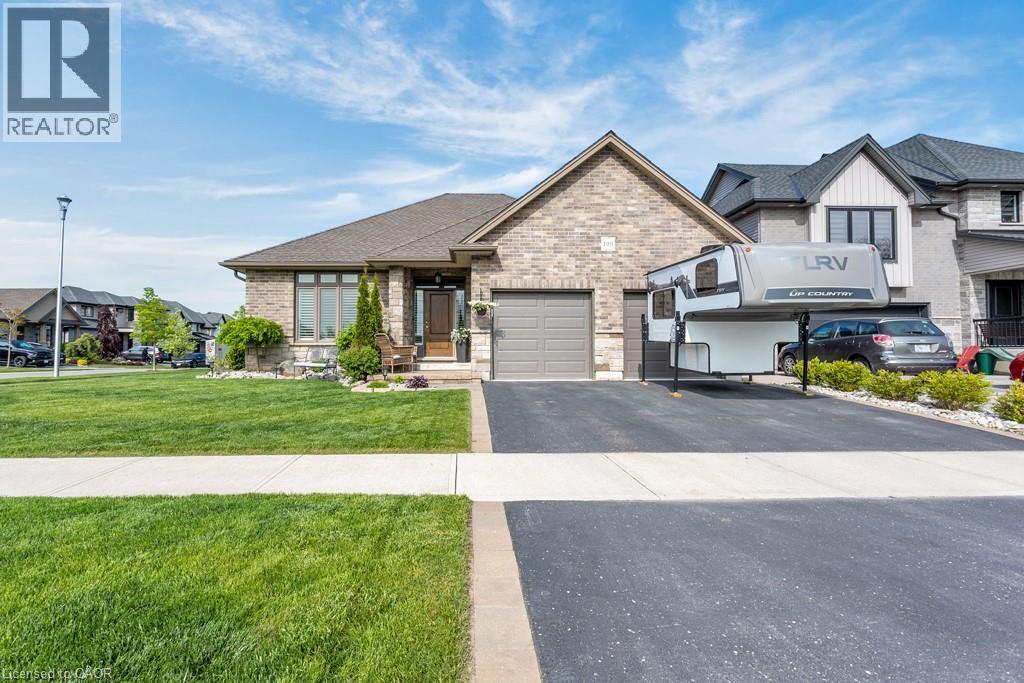 100 Tamarack Boulevard, Woodstock, Ontario  N4S 0E2 - Photo 3 - 40770223