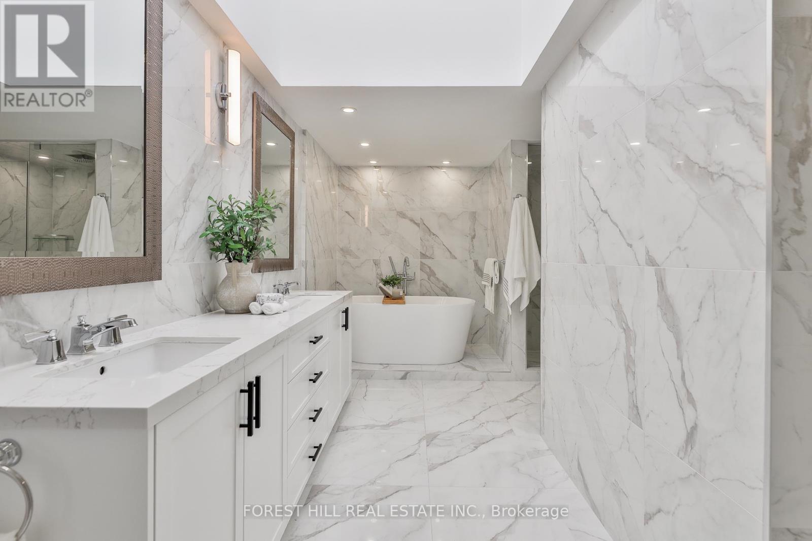 603 - 18a Hazelton Avenue, Toronto, Ontario  M5R 2E2 - Photo 38 - C12431144