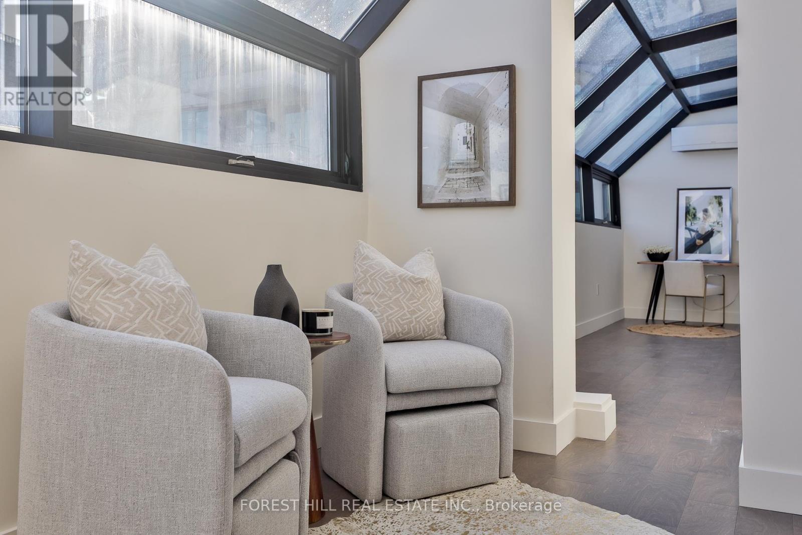 603 - 18a Hazelton Avenue, Toronto, Ontario  M5R 2E2 - Photo 8 - C12431144