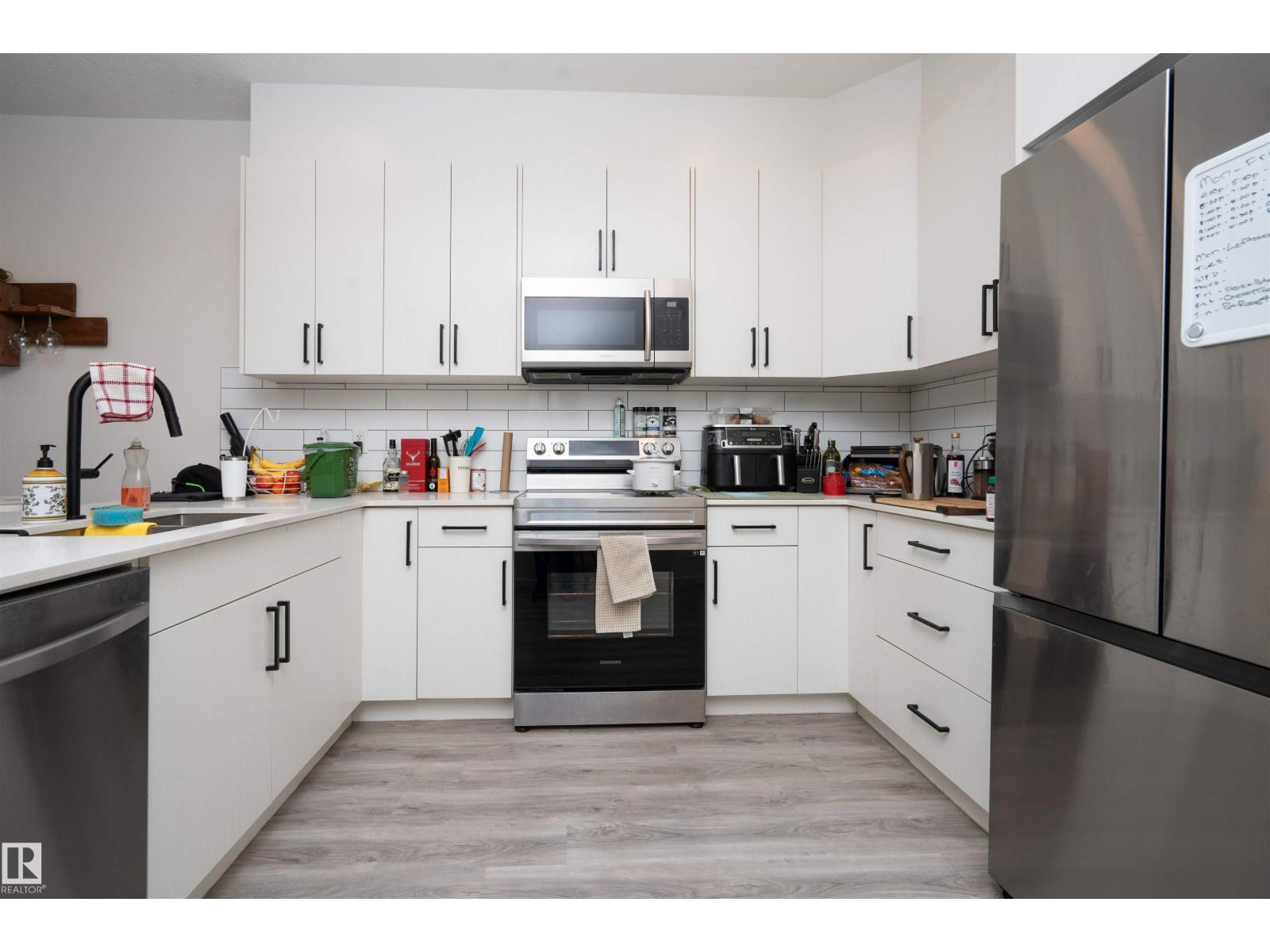 1235 Podersky Wd Sw, Edmonton, Alberta  T6W 4W3 - Photo 4 - E4459882