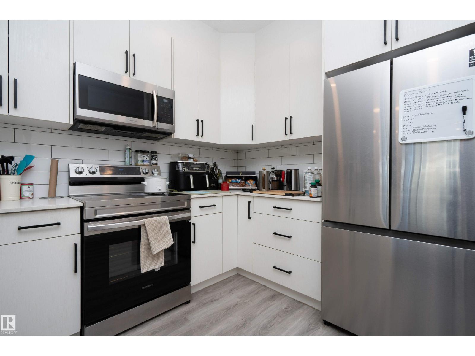 1235 Podersky Wd Sw, Edmonton, Alberta  T6W 4W3 - Photo 5 - E4459882