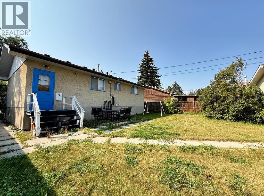 8724 34 Avenue Nw, Calgary, Alberta  T3B 1R7 - Photo 16 - A2255930