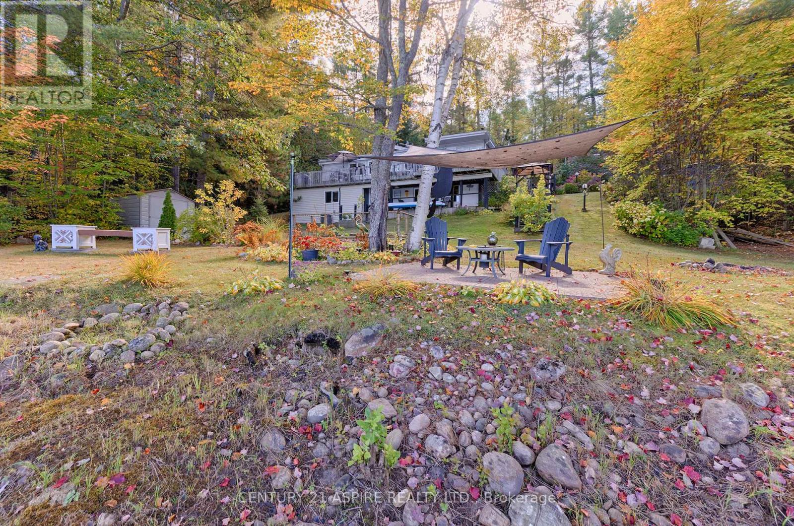 542 A Rantz Road, Petawawa, Ontario  K8H 2W8 - Photo 15 - X12431170