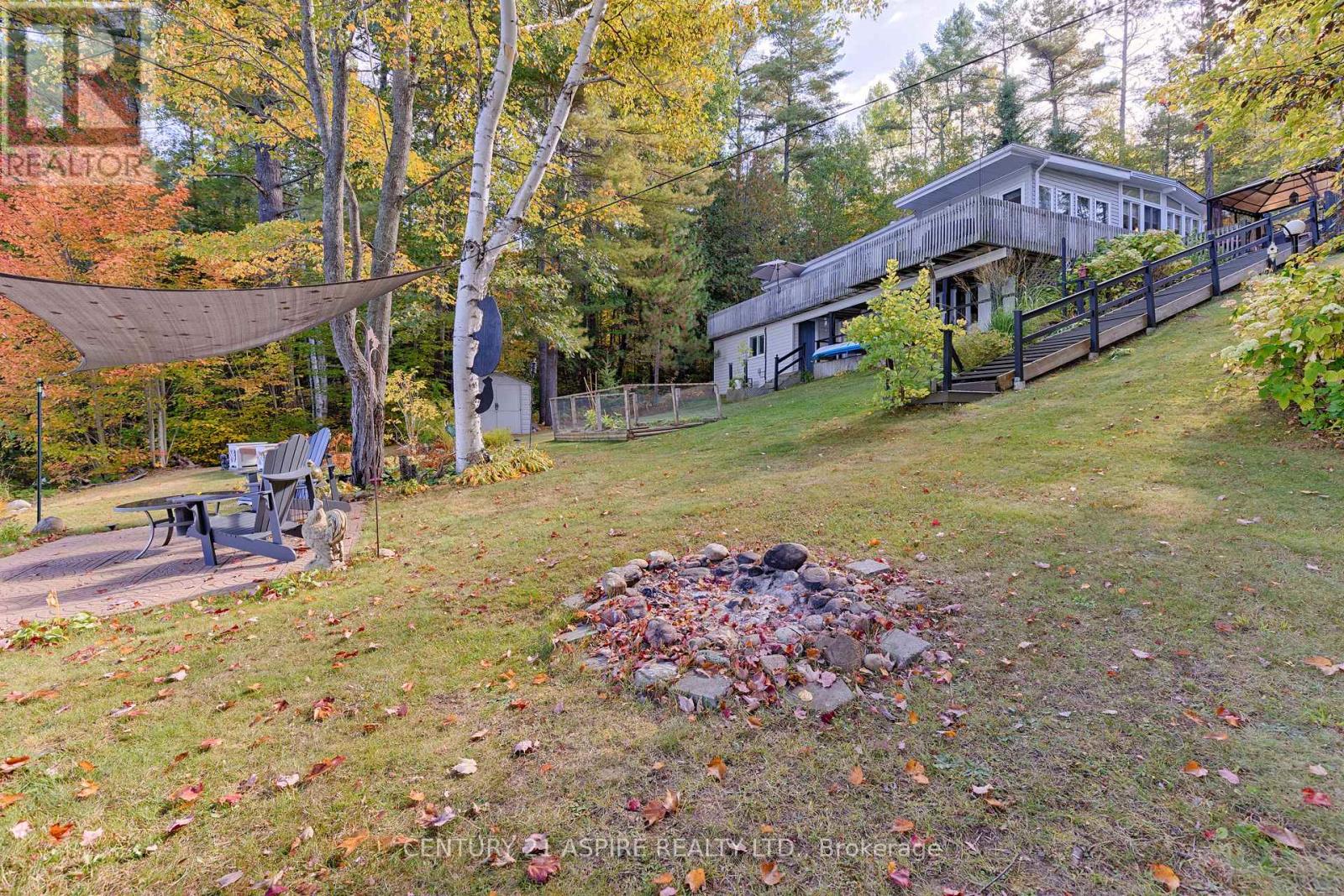 542 A Rantz Road, Petawawa, Ontario  K8H 2W8 - Photo 9 - X12431170