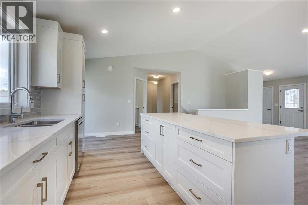 2 Evron Place, Trochu, Alberta  T0M 2C0 - Photo 17 - A2150555