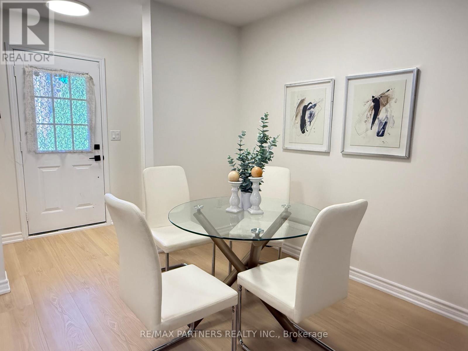 516 Bur Oak Avenue, Markham, Ontario  L6C 3A9 - Photo 9 - N12427583