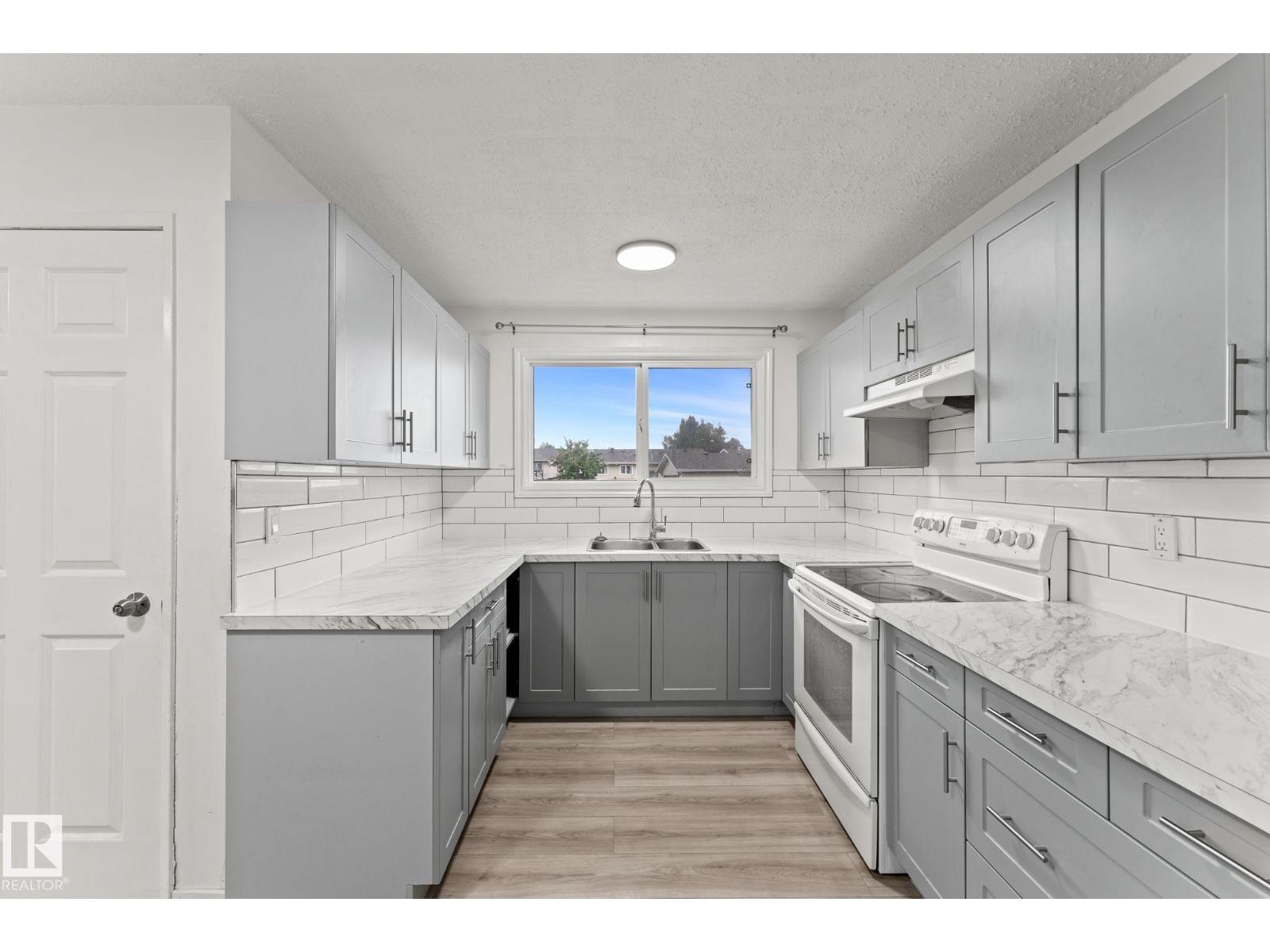 363 Knottwood Rd W Nw, Edmonton, Alberta  T6K 2G4 - Photo 15 - E4459908