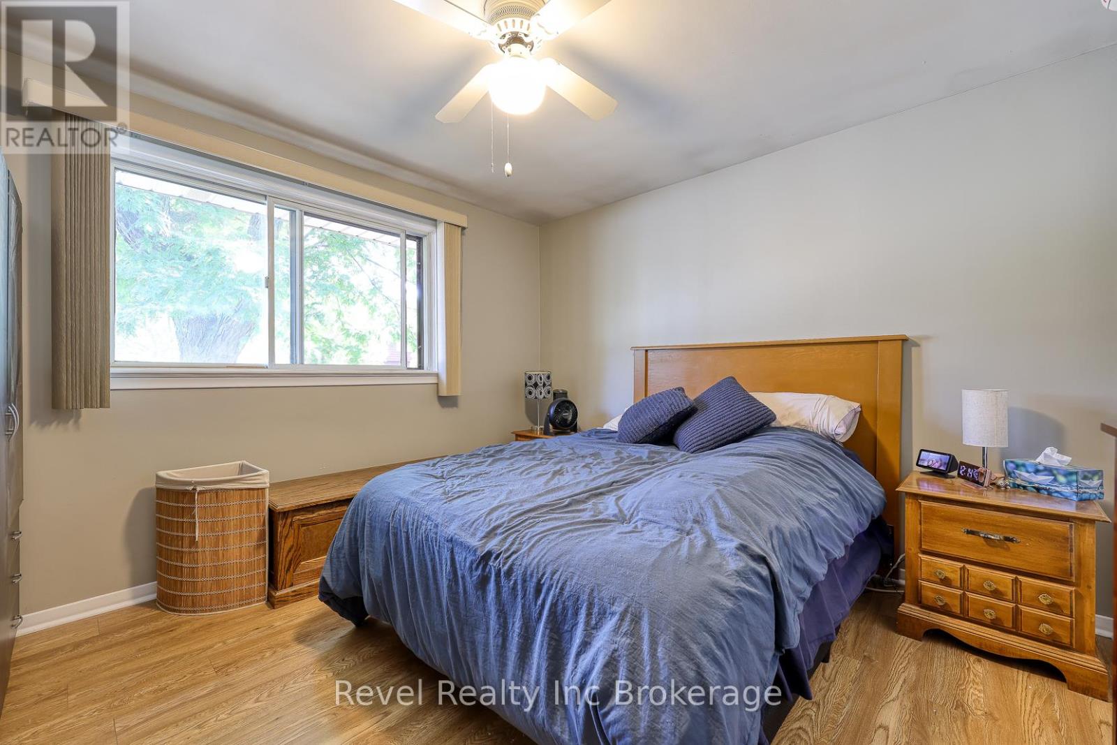 18 First Avenue, Brantford, Ontario  N3S 6R9 - Photo 11 - X12414682