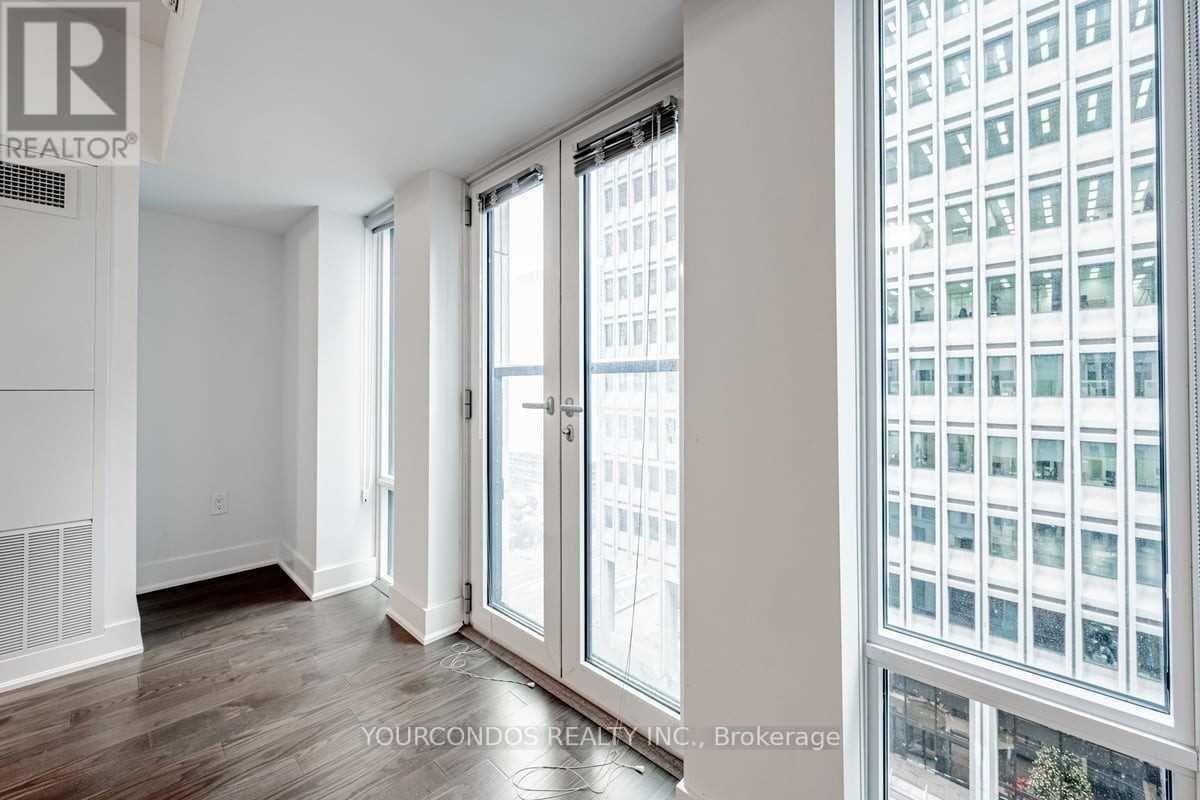 718 - 955 Bay Street, Toronto, Ontario  M5S 0C6 - Photo 12 - C12431174