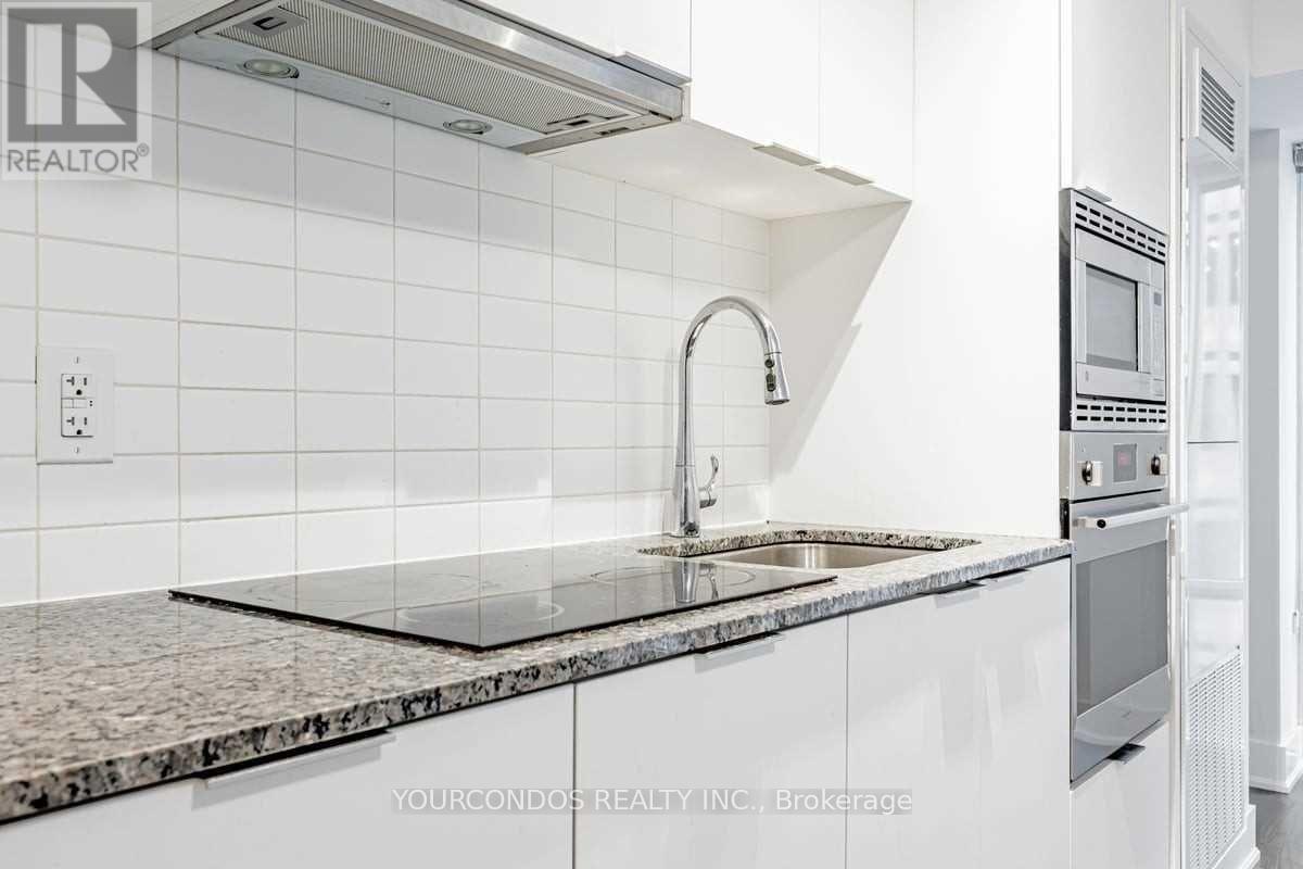 718 - 955 Bay Street, Toronto, Ontario  M5S 0C6 - Photo 13 - C12431174