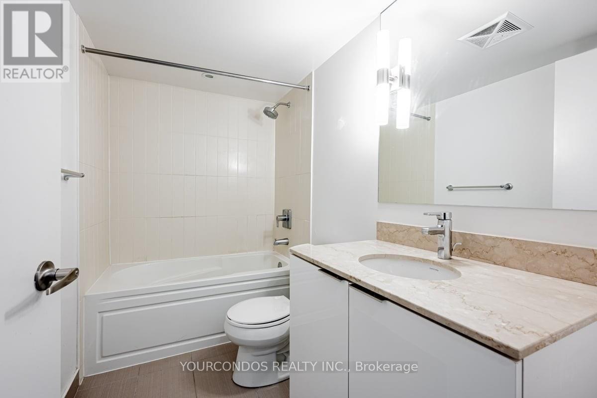 718 - 955 Bay Street, Toronto, Ontario  M5S 0C6 - Photo 19 - C12431174