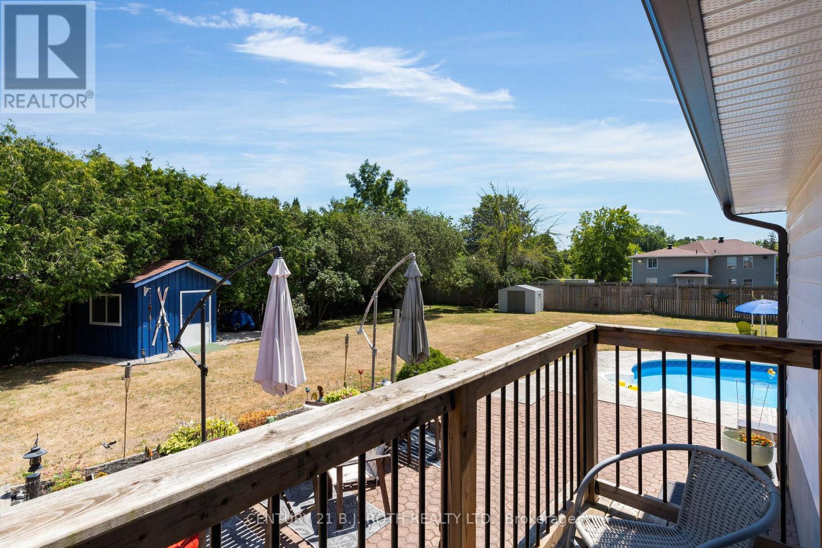 2123 Mildred Avenue, Innisfil, Ontario  L9S 2B9 - Photo 16 - N12431175