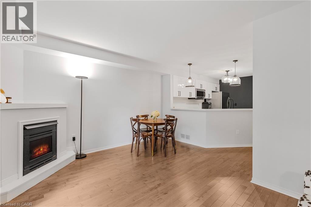 2015 Cleaver Avenue Unit# 5, Burlington, Ontario  L7M 4J7 - Photo 14 - 40773177
