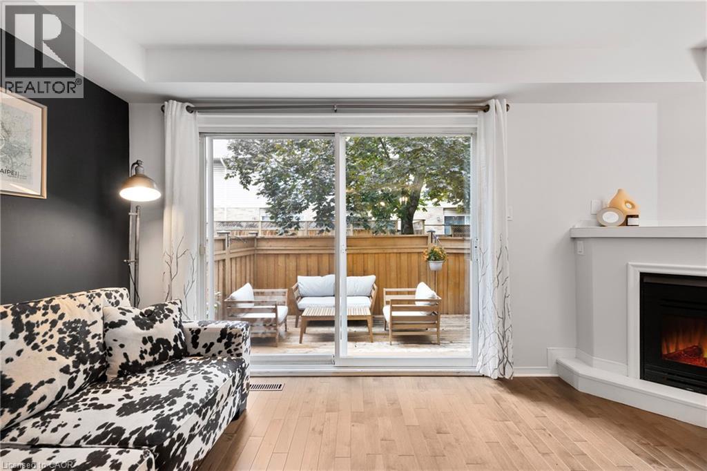 2015 Cleaver Avenue Unit# 5, Burlington, Ontario  L7M 4J7 - Photo 10 - 40773177